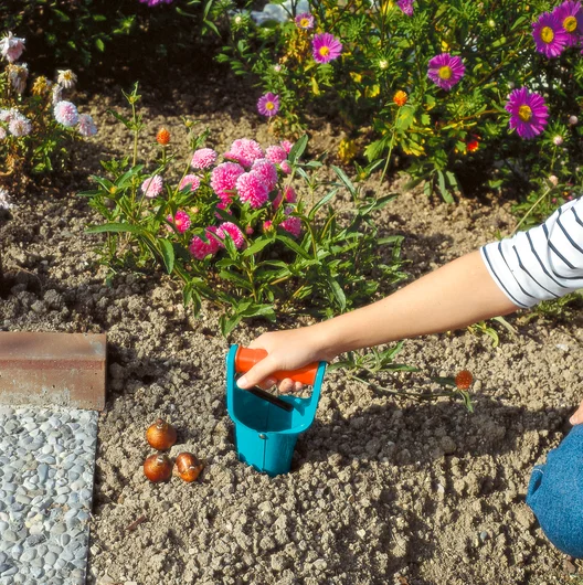Gardena Bollenplanter van staal, met automatische ontgrendeling, schaalverdeling voor plantdiepte