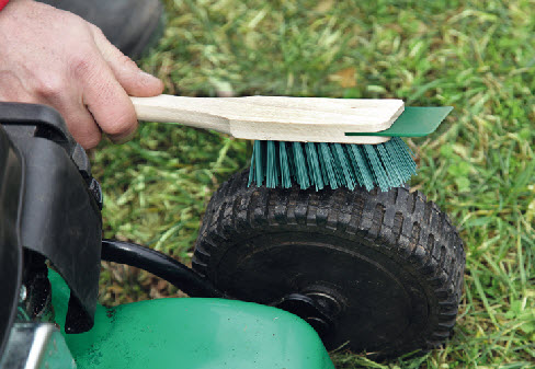 Brosse pour touls les outils jardin