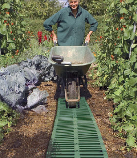 GARDEN TRACK