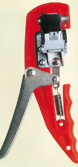 Pince a ecussonner MAR