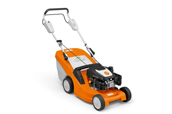 STIHL RM 443 - grasmaaier